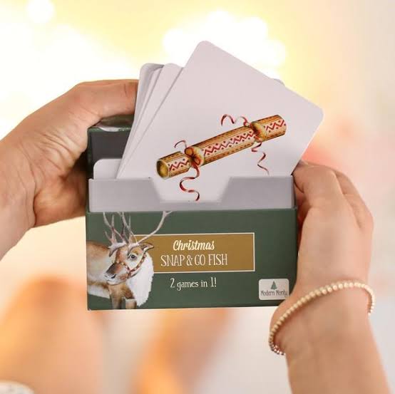 CHRISTMAS SNAP & GO FISH (2 CARD GAMES IN 1)